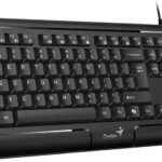 لوحة مفاتيح مكتب USB للوسائط المتعددة KB-118 من جينيوس- مريحة بالحجم الكامل - أغطية مفاتيح طباعة ليزر - 12 مفتاح وظيفي - تصميم مقاوم للانسكاب- غطاء مفاتيح منخفض | أسود (مفتاح انجليزي)