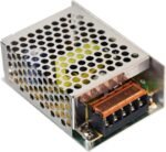 محول إمداد طاقة 12 فولت 5 امبير 60 واط، محول طاقة عالمي منظم محول تيار متردد 110 الى تيار مستمر 12 فولت، مشغل LED لشريط إضاءة LED وراديو وكاميرا سي سي تي في ونظام أمان