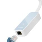 محول ايثرنت UE200 من USB نوع سي الى ار جيه 45 100 ميجابت لكل ثانية من تي بي لينك، لشبكة LAN بسلك، لاجهزة الترا بوك وكروم بوك ولاب توب والكمبيوتر، تدعم نظام التشغيل ويندوز وماك (10.6-10.10) ولينكس
