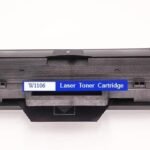 خرطوشة حبر اسود 106A مع رقاقة لطابعة ليزرجيت اتش بي سلسلة 100 وMFP 130/ MFP 135a/ 135w 137/ 107a/ 107w/ 106A، بانتاجية 1000 صفحة، موديل W1106A