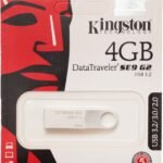 ذاكرة فلاش ميموري يو ديسك DTSE9 G2 سعة 4 جيجابايت بمنفذ USB 3.2 من كينجستون - فضي